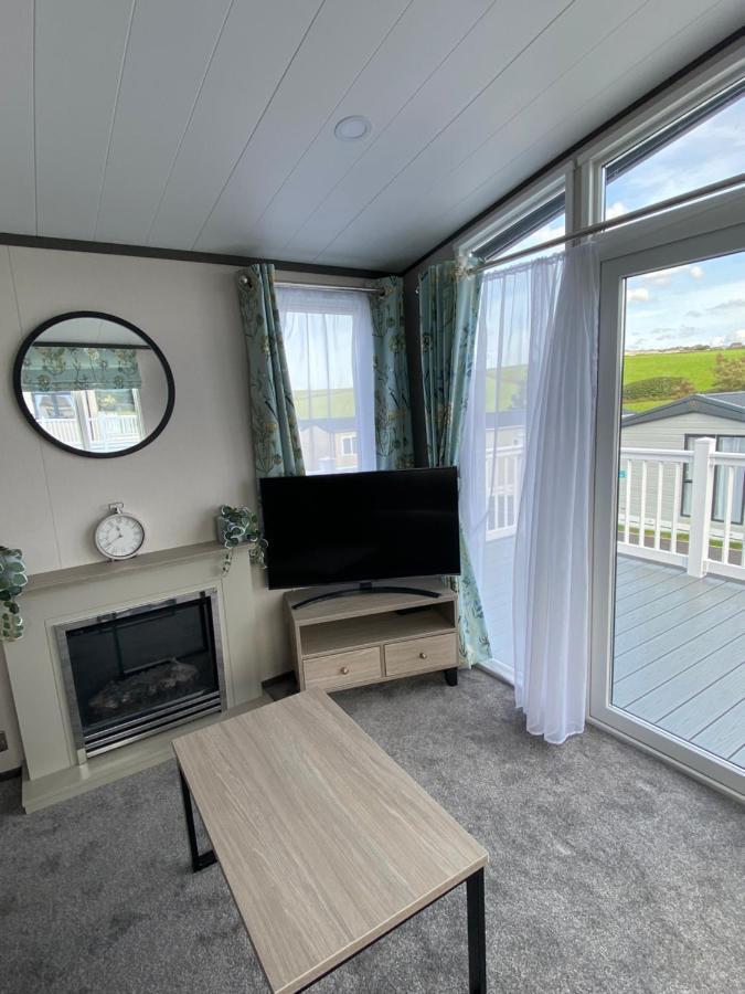 Riverwood Lodge New Quay Dış mekan fotoğraf